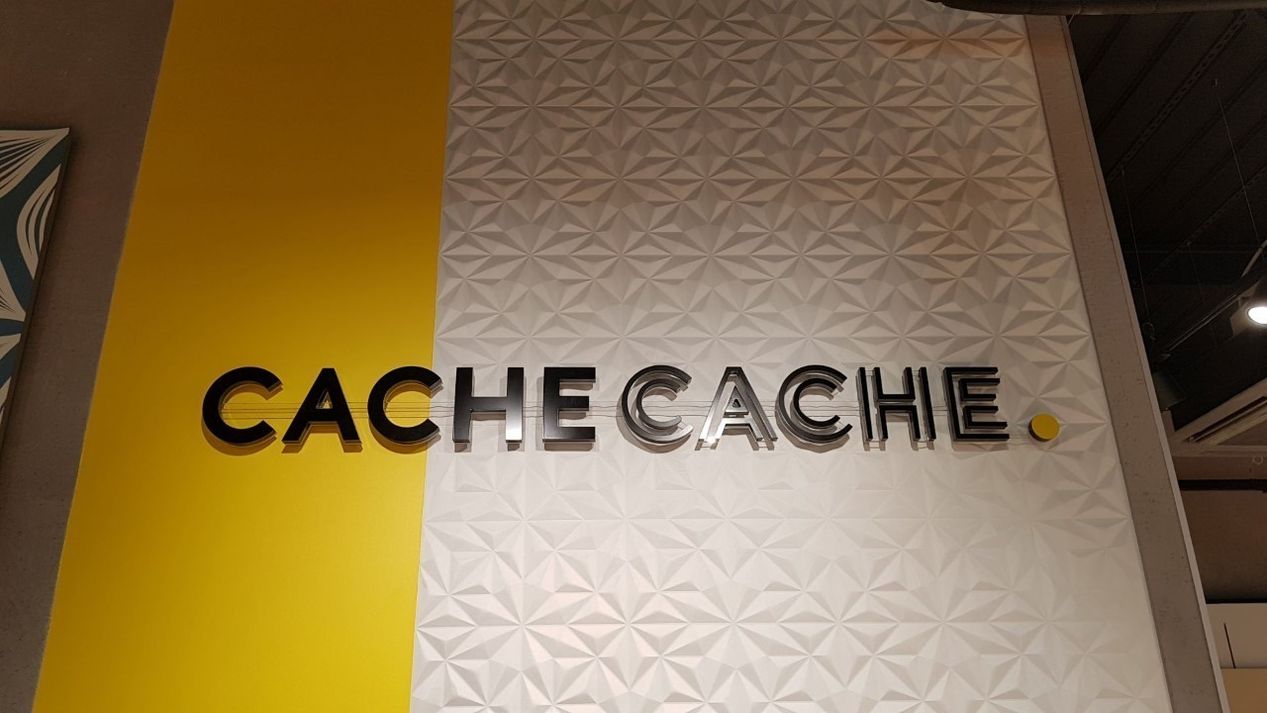 Cache Cache